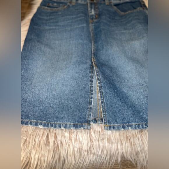 American Eagle outfitters women’s blue jeans skirt - Picture 2 of 8